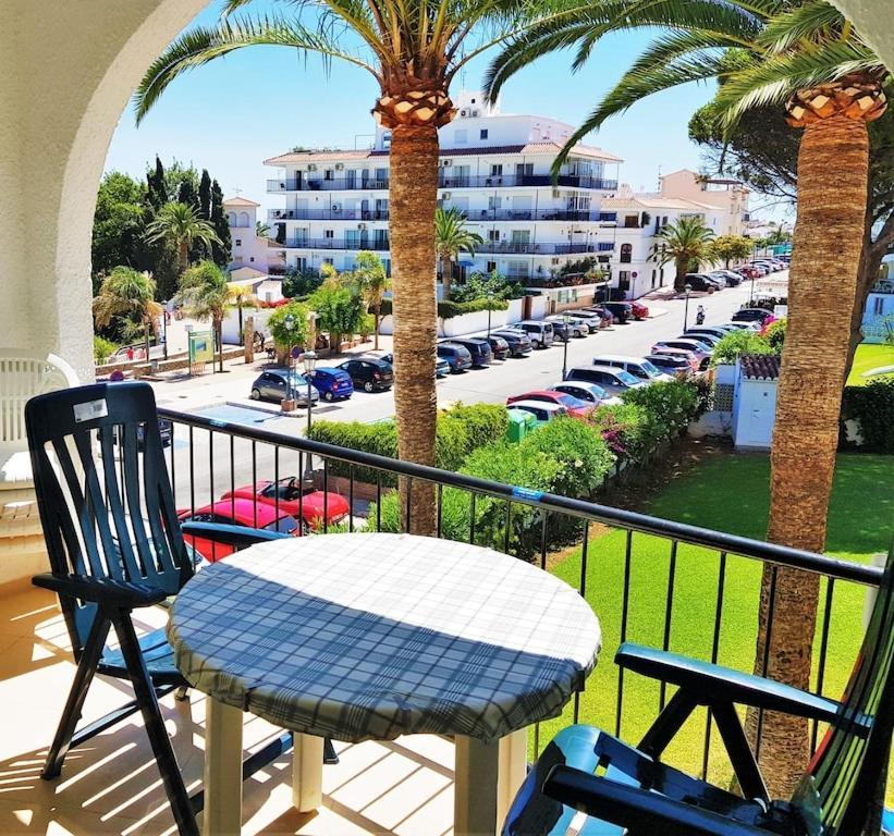 נרחה Edificio Verdemar - Stunning 1 Bed Apartment With Pool & Sea Views מראה חיצוני תמונה