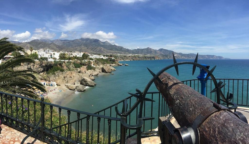 נרחה Edificio Verdemar - Stunning 1 Bed Apartment With Pool & Sea Views מראה חיצוני תמונה